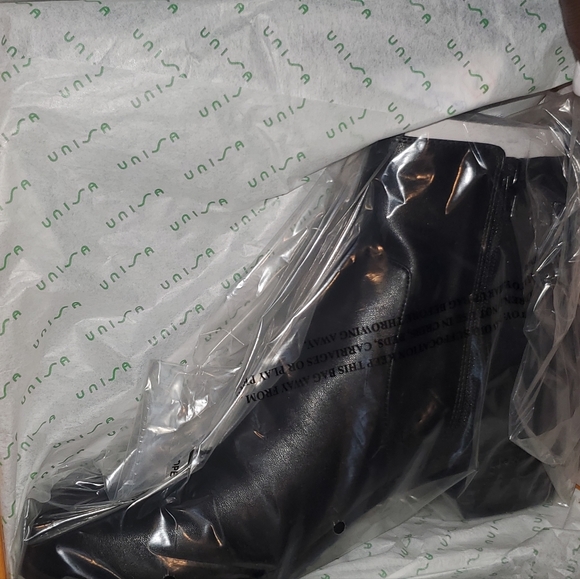 Booties - Picture 5 of 7